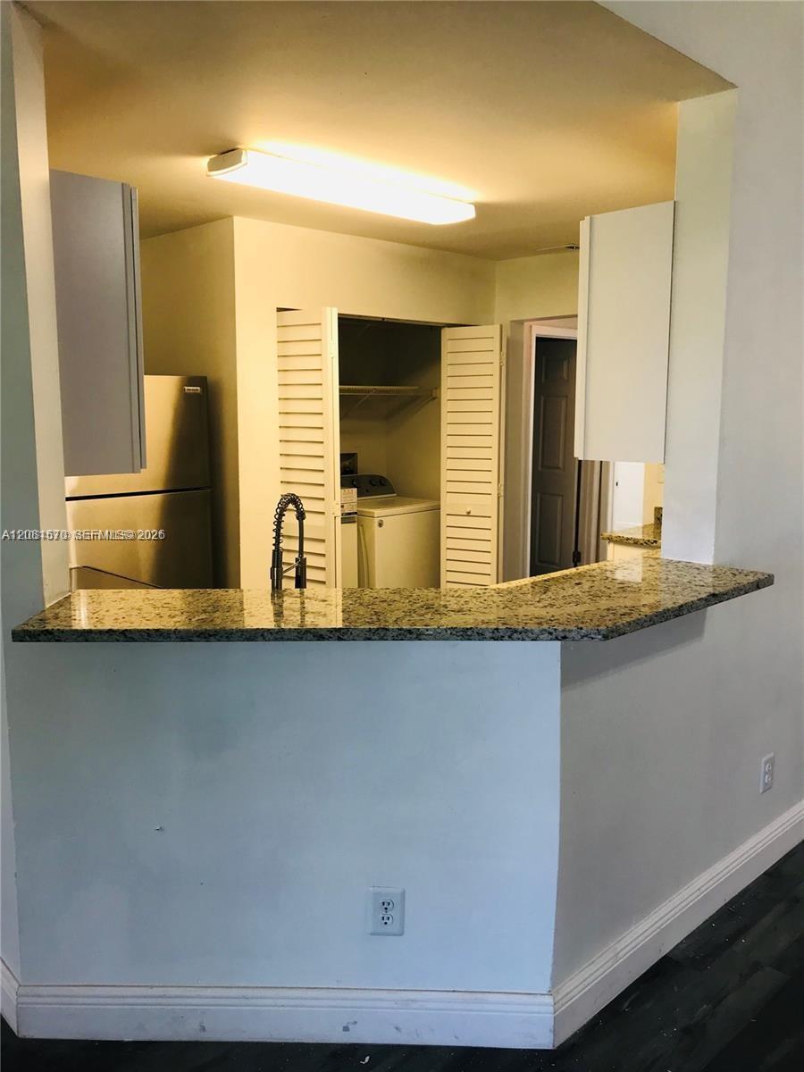 3437 NW 44th St # 204 — Photo 5