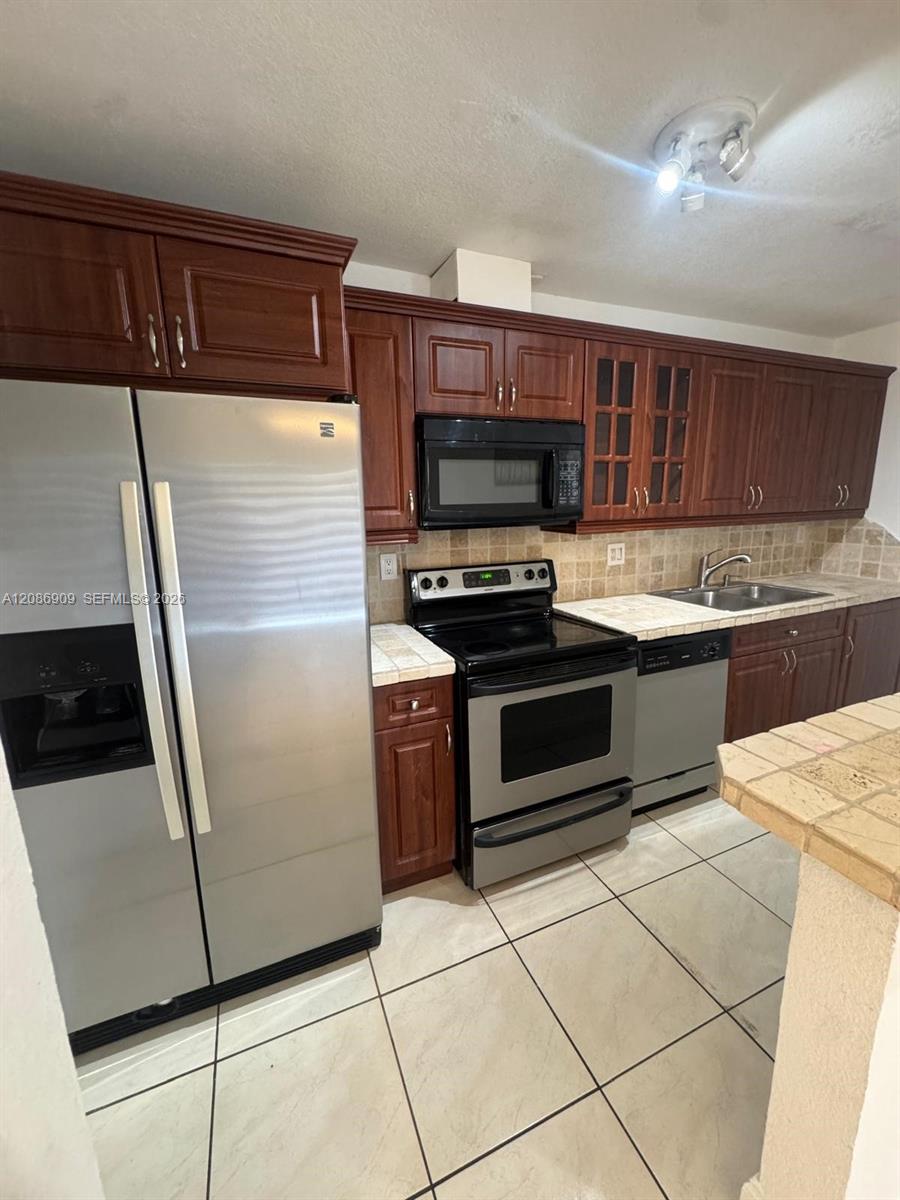 4610 NW 79th Ave # 2C, Doral FL 33166