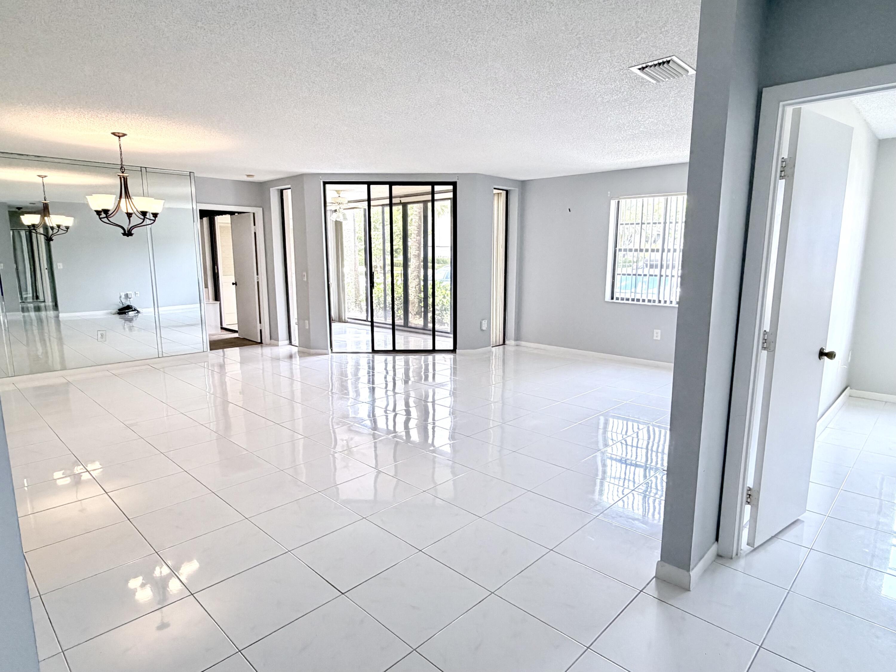 5136 FLORIA Drive # G — Photo 5