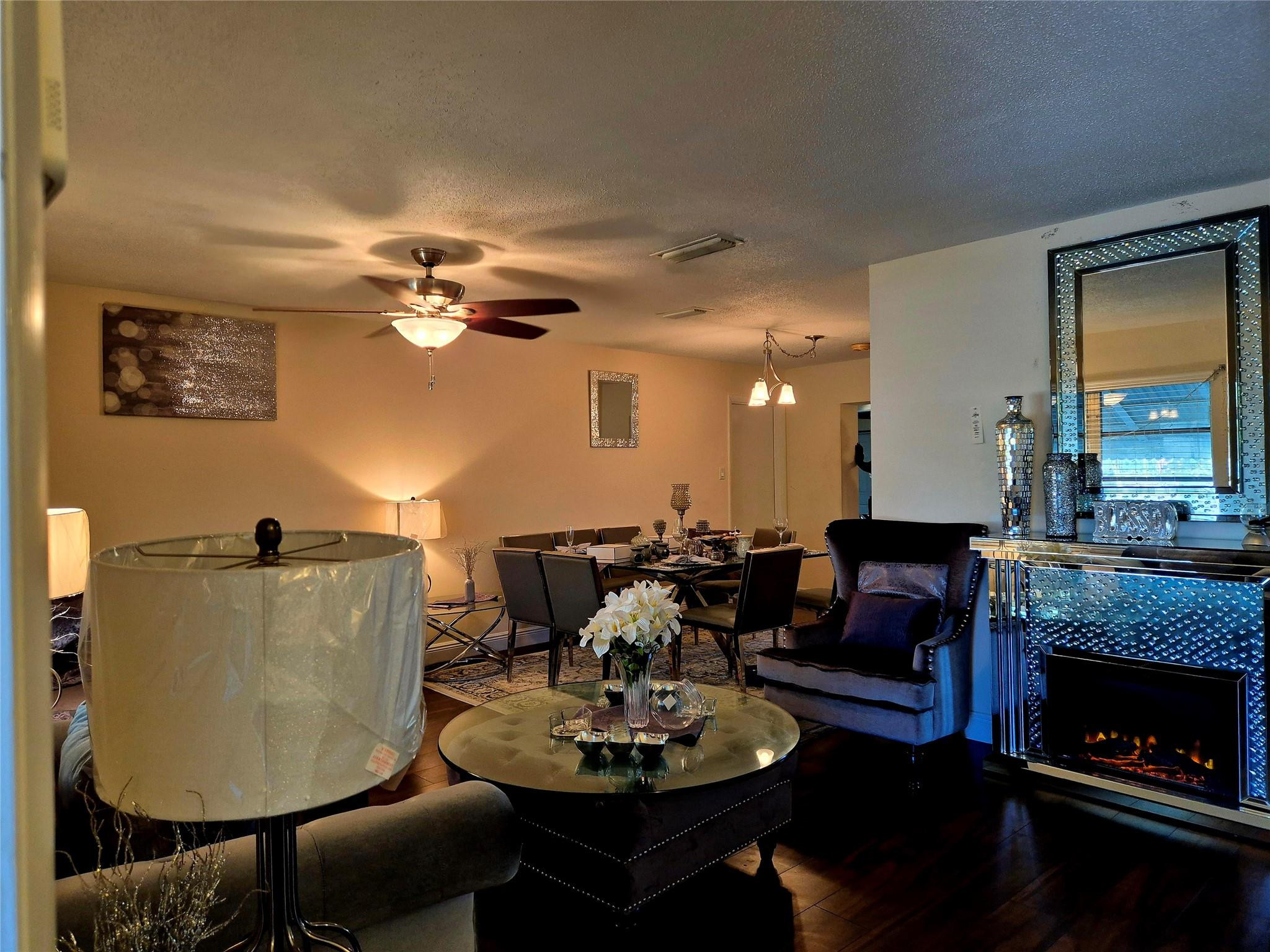 1390 NW 70th Lane — Photo 3
