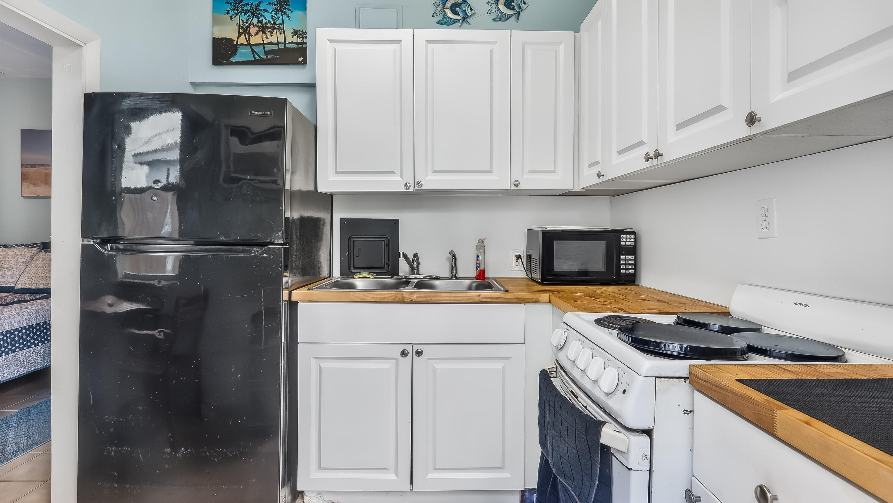 1637 Taft Street — Photo 2