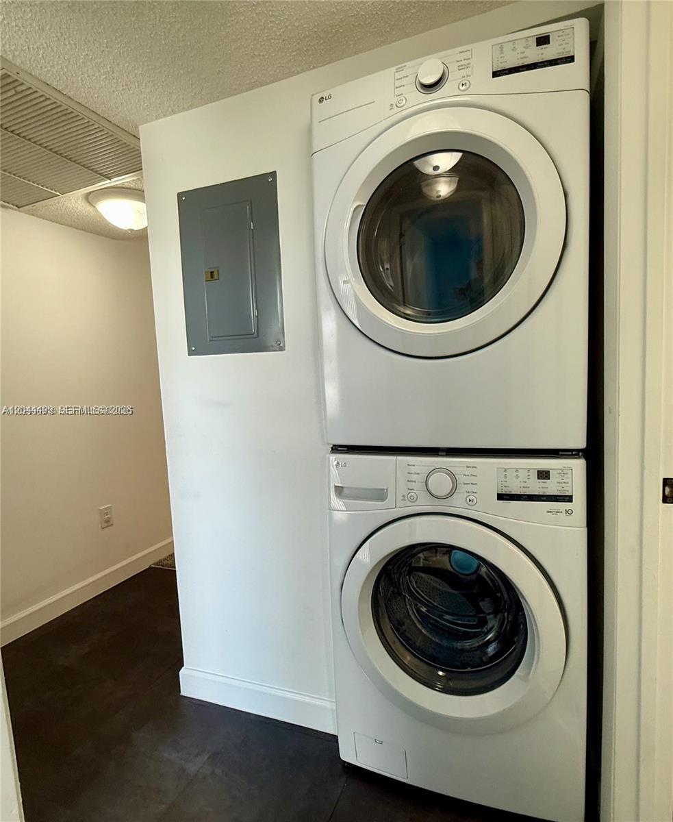 1044 S Independence Dr # 1044I View 14