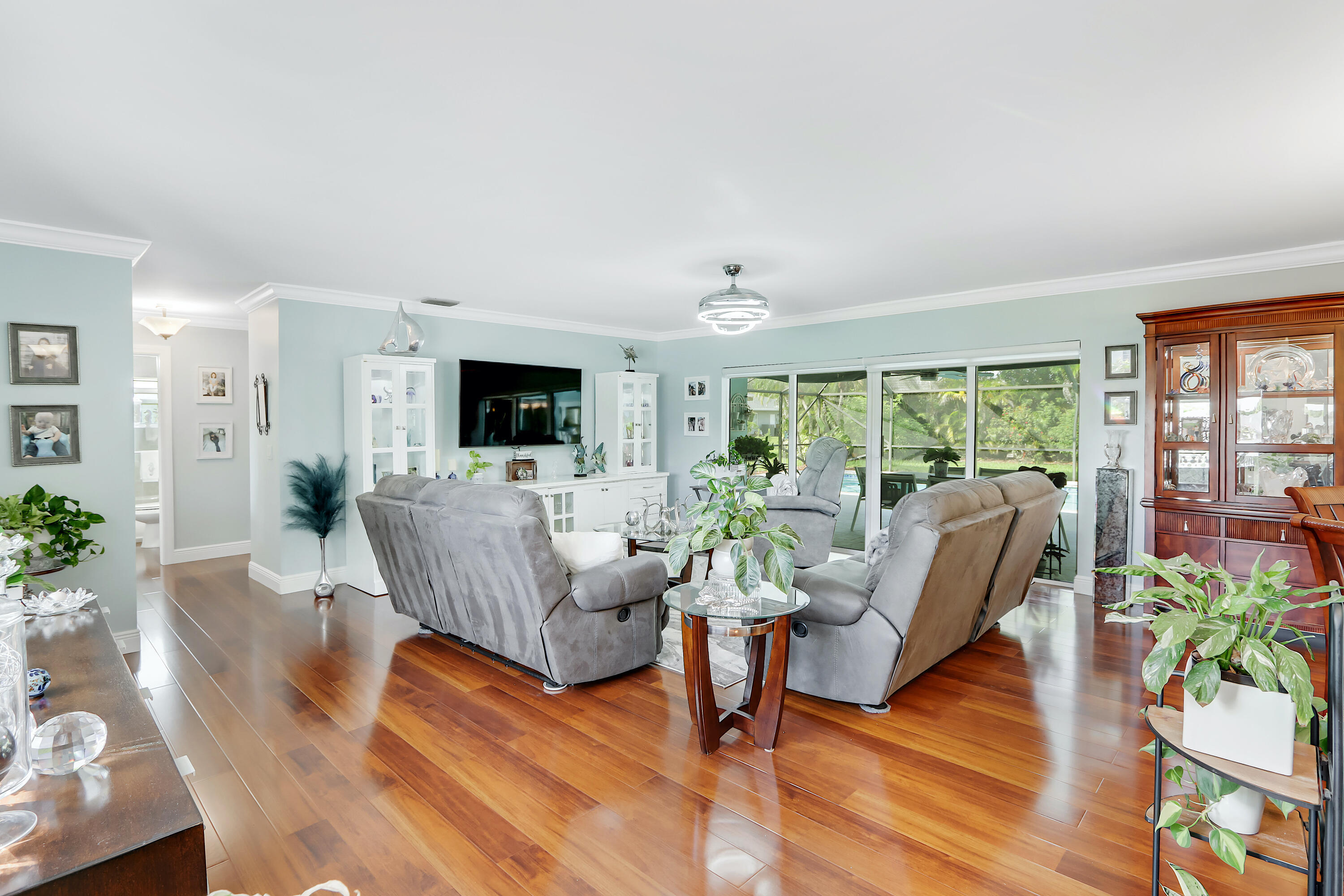 22053 Flanders Court — Photo 5
