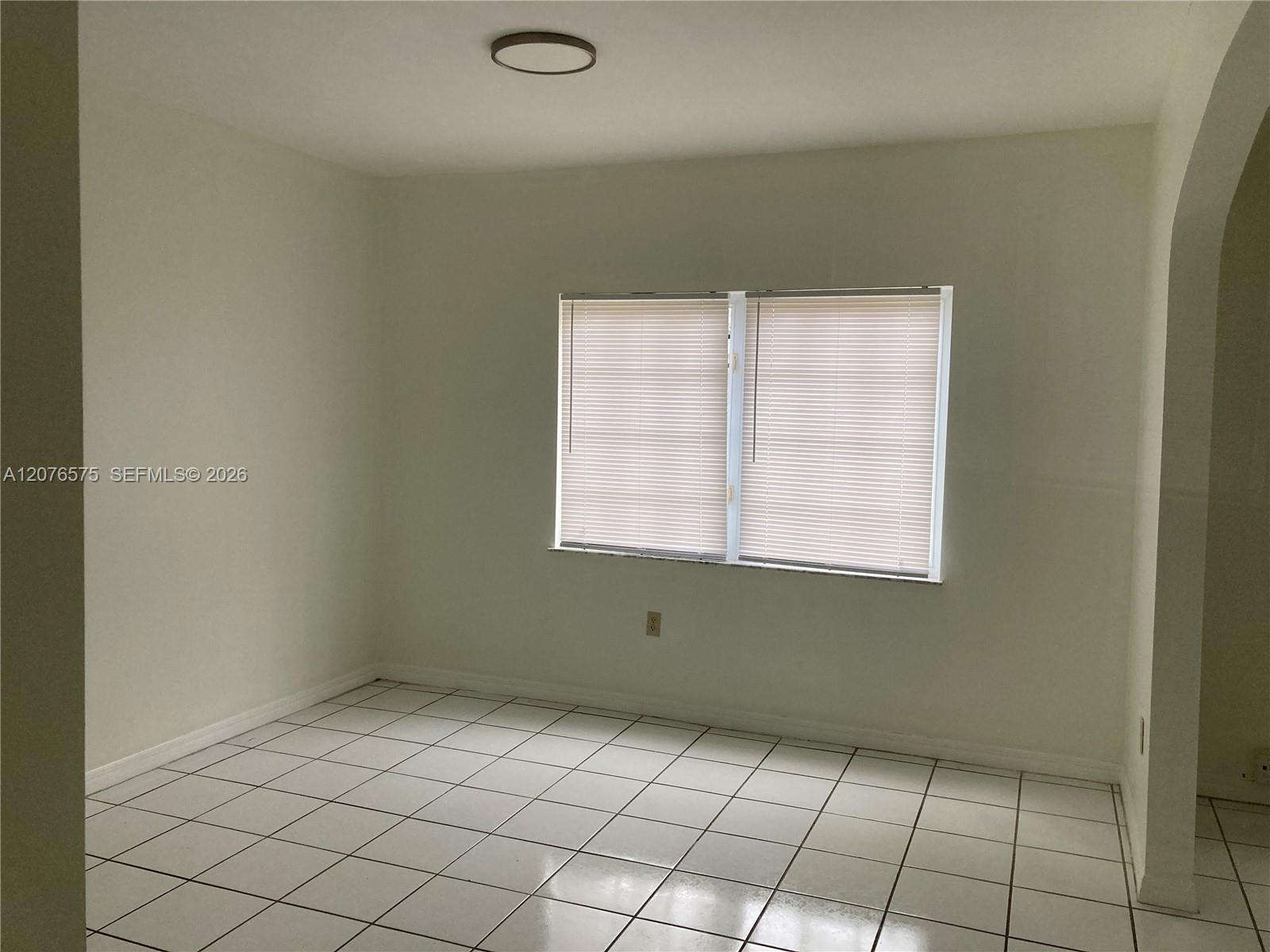 334 Alesio Ave — Photo 4