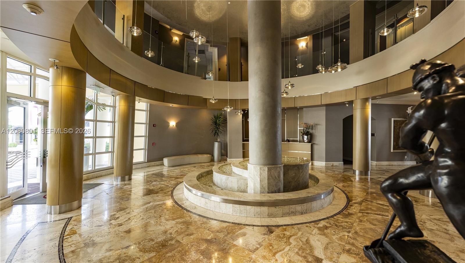 808 Brickell Key Dr # 404 — Photo 2
