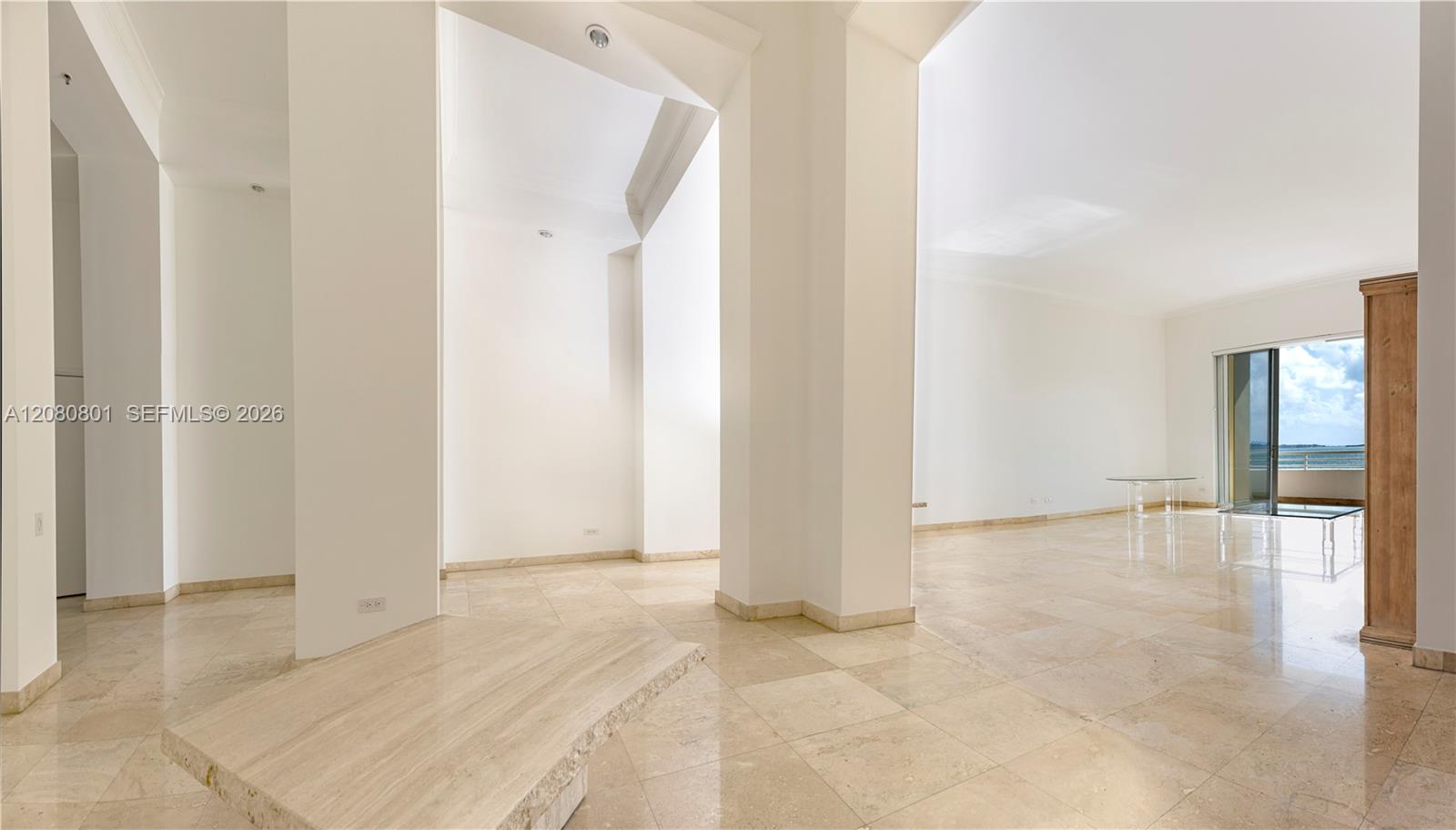 808 Brickell Key Dr # 404 — Photo 4