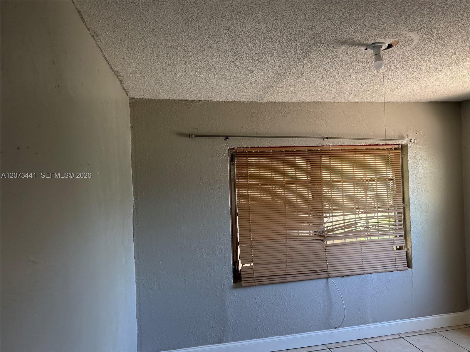 3035 NW 55th St — Photo 4