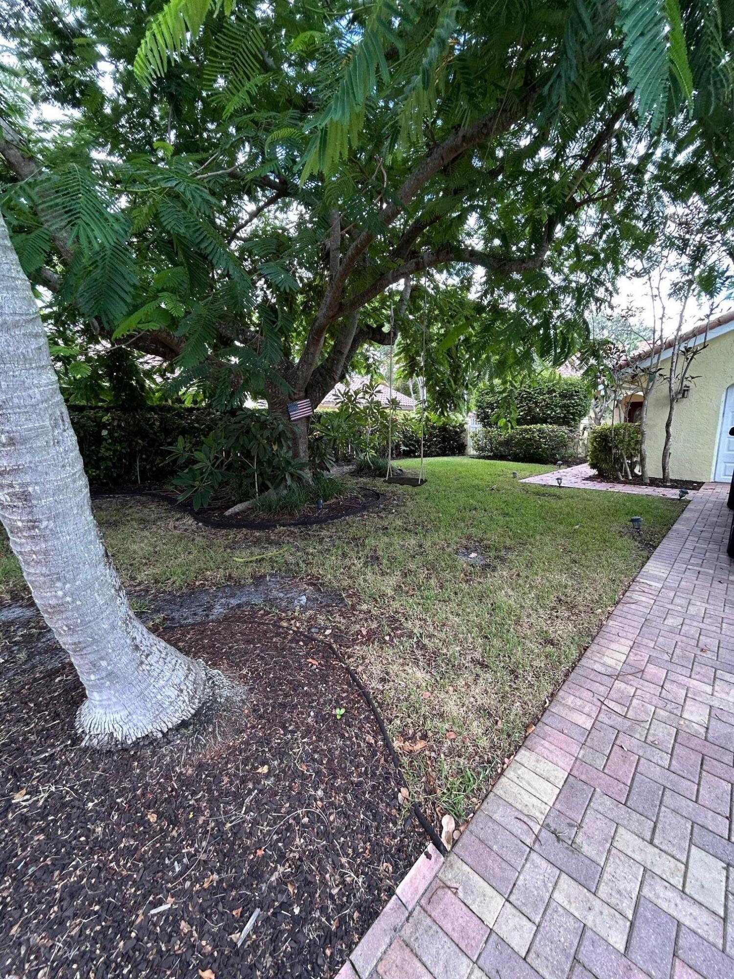 1330 NW 22nd Avenue — Photo 2