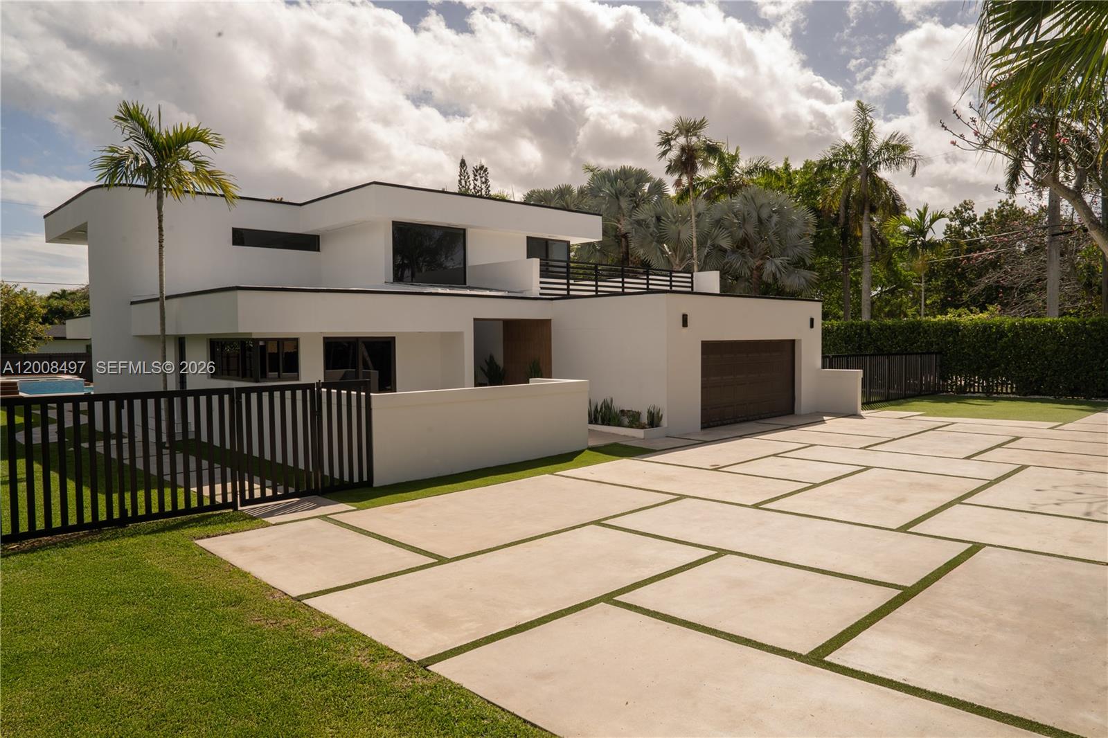 10475 SW 72nd Ave, Pinecrest FL 33156