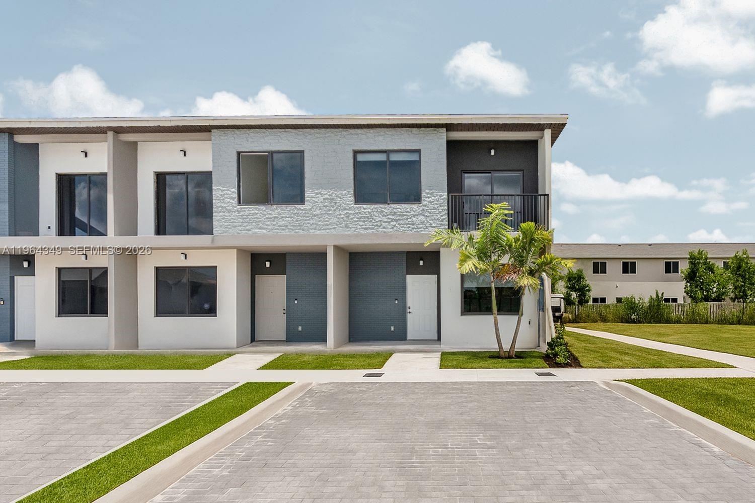 523 NW 13 Ct, Florida City FL 33034