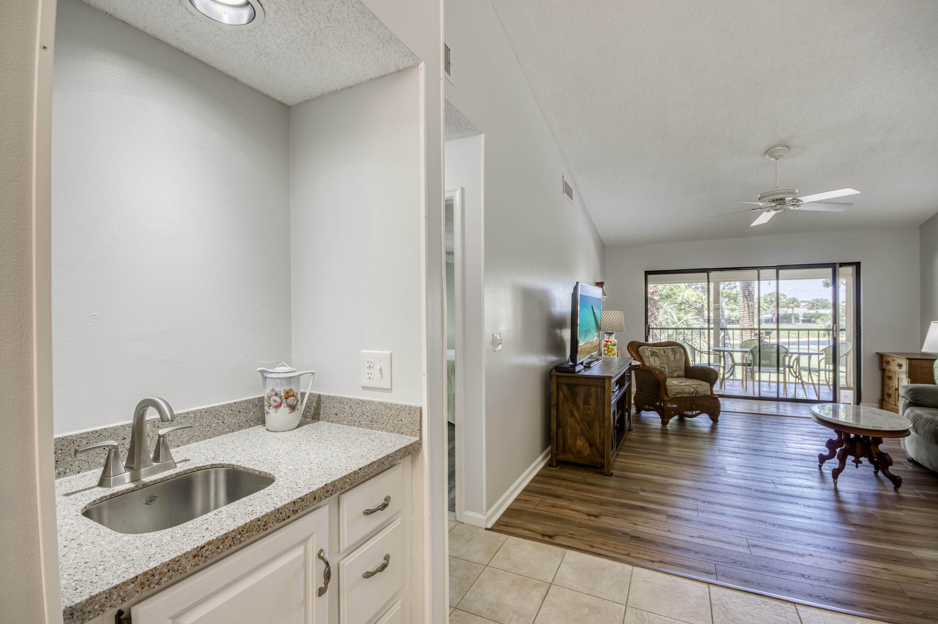 1132 Keystone Drive # A — Photo 4