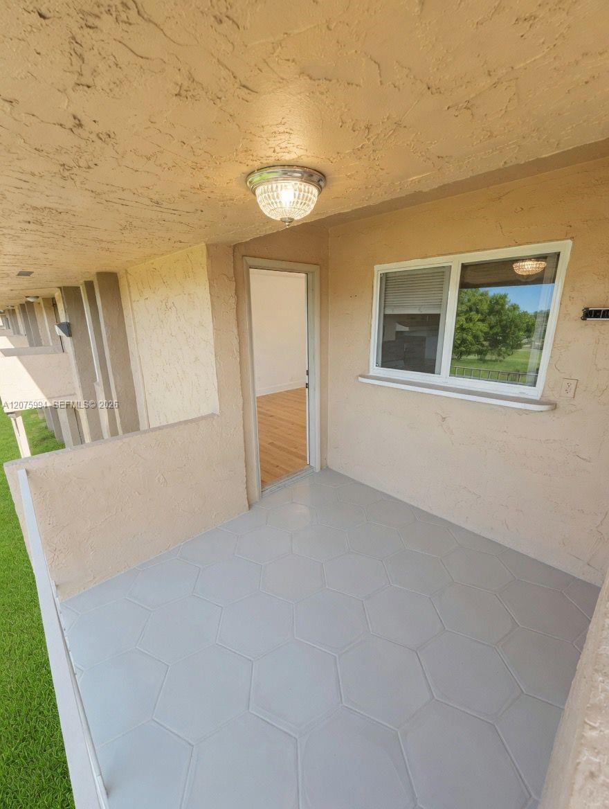 6850 W 14th Ct # B17 — Photo 5