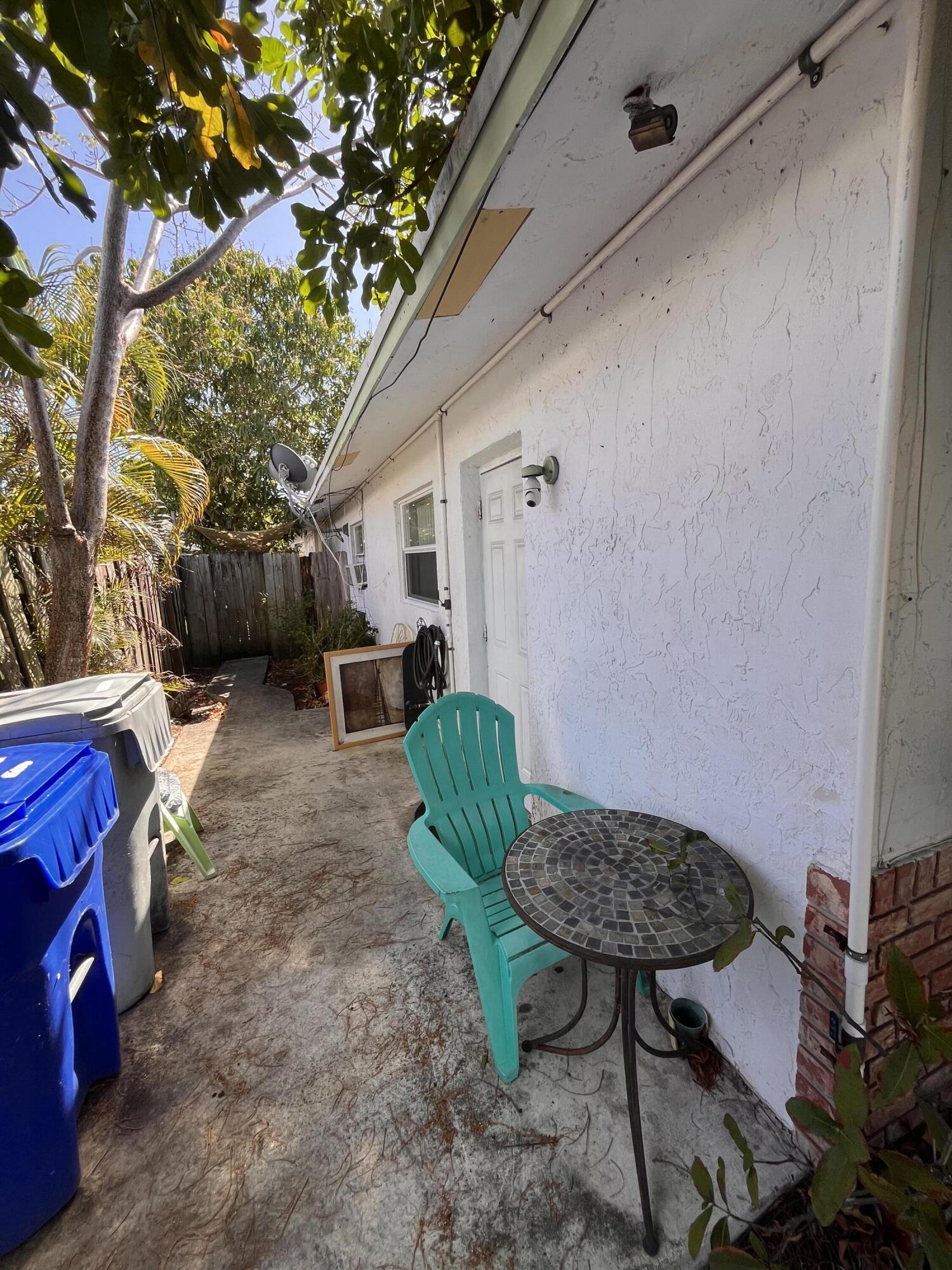 1304 NE 4th Street — Photo 4