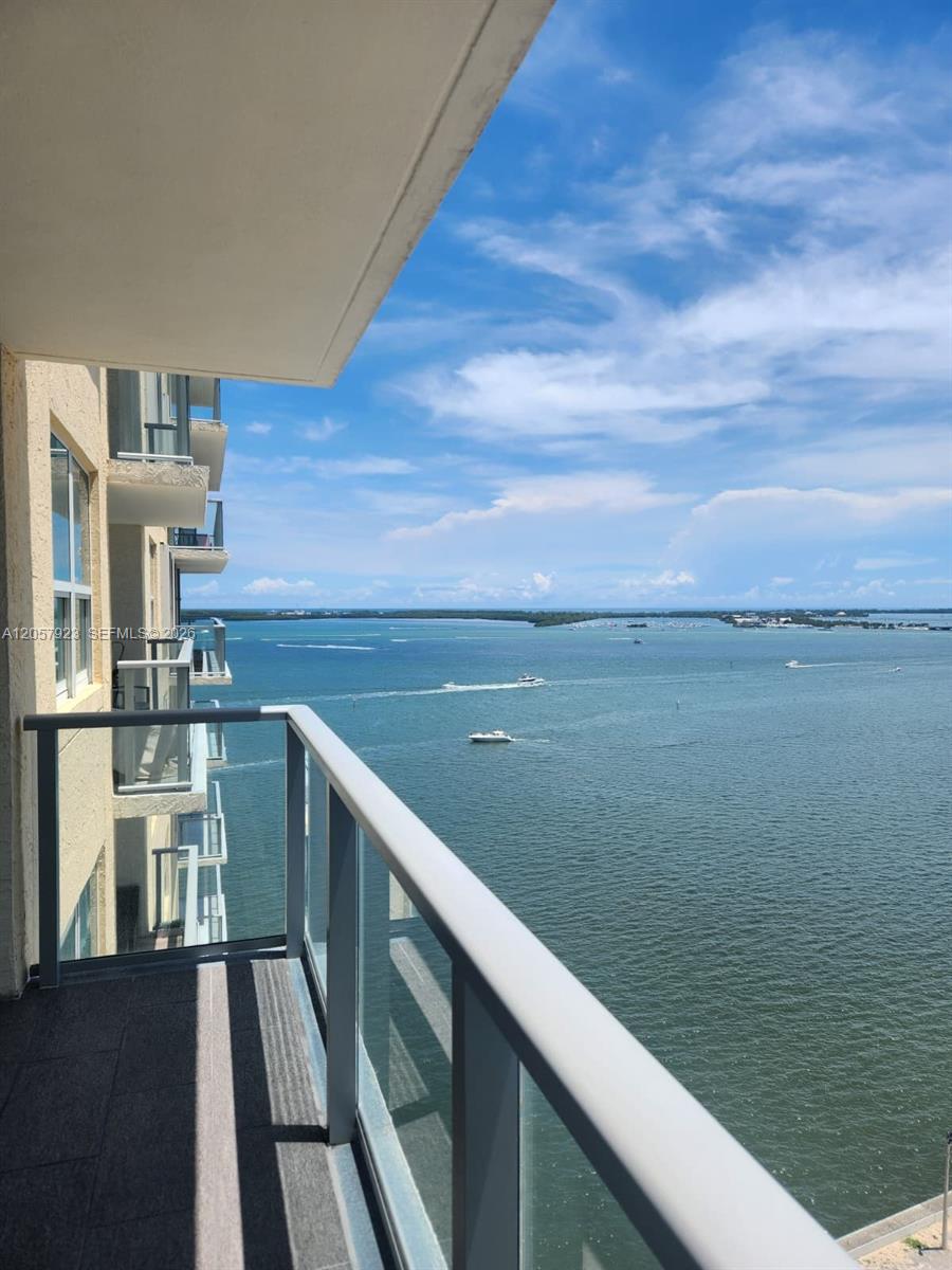 1155 Brickell Bay Dr # 1807, Miami FL 33131