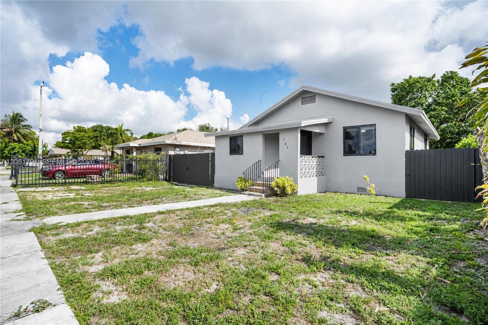 781 NW 108th St, Miami FL 33168