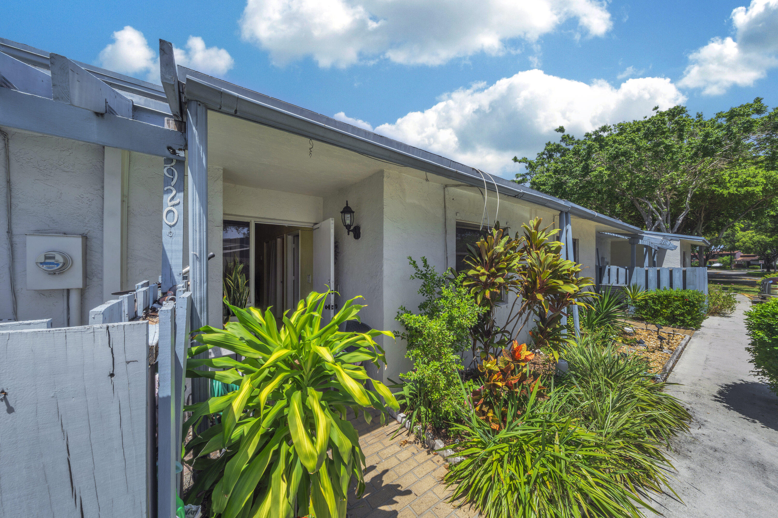 3920 SW 69th Terrace # 7-S, Miramar FL 33023