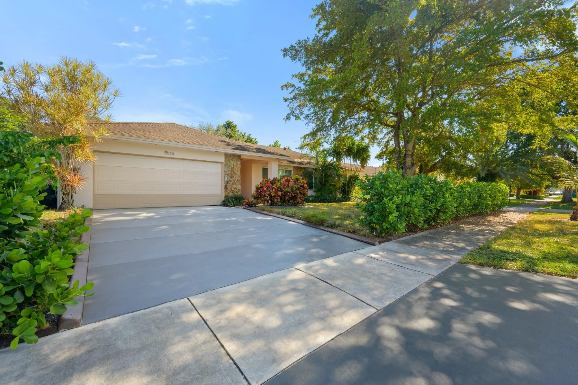 9515 SW 118th Court, Miami FL 33186