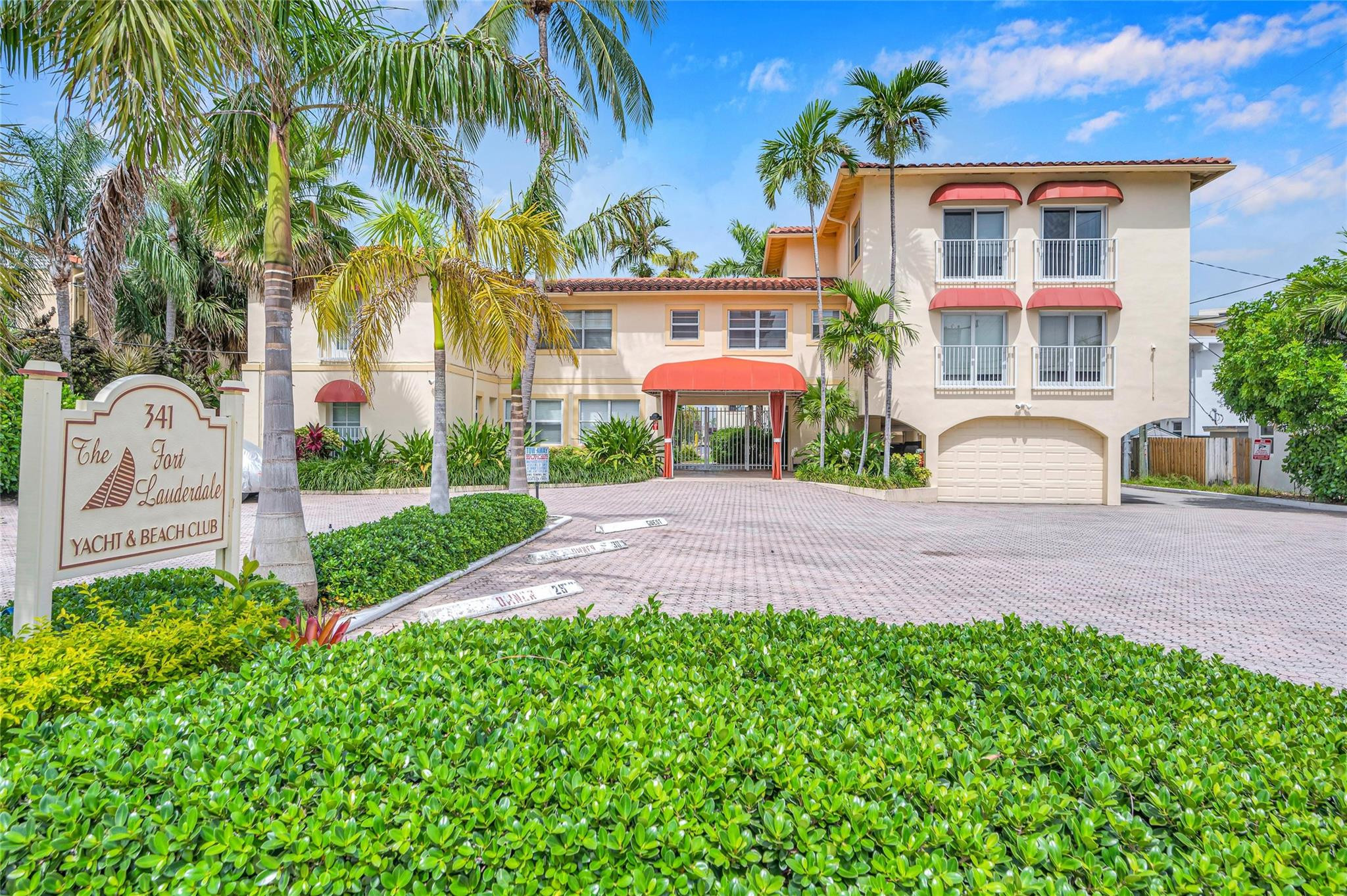 341 N Birch Road # 204, Fort Lauderdale FL 33304