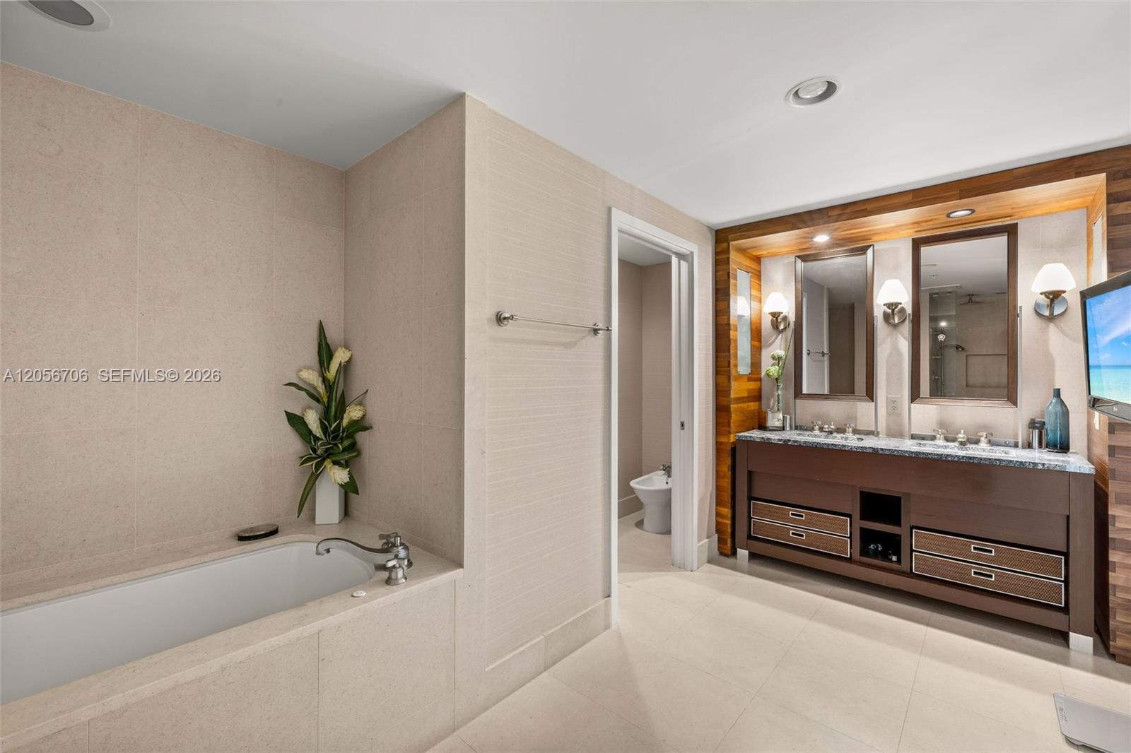 6899 Collins Ave # 2708 View 14