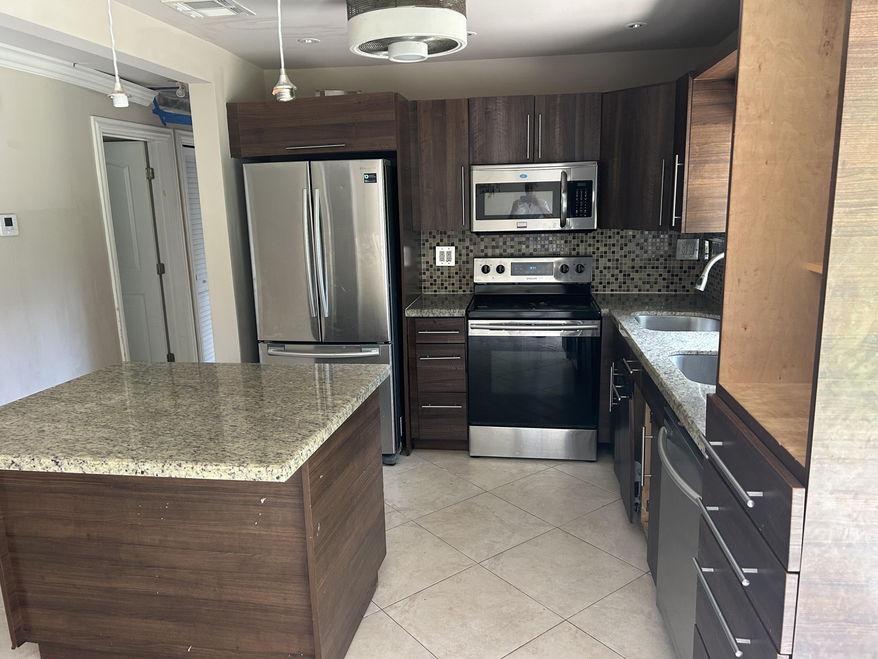 250 NW 46th Street # 250 — Photo 3