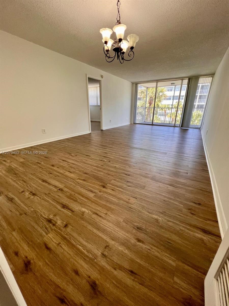 700 NW 214th St # 411 — Photo 3