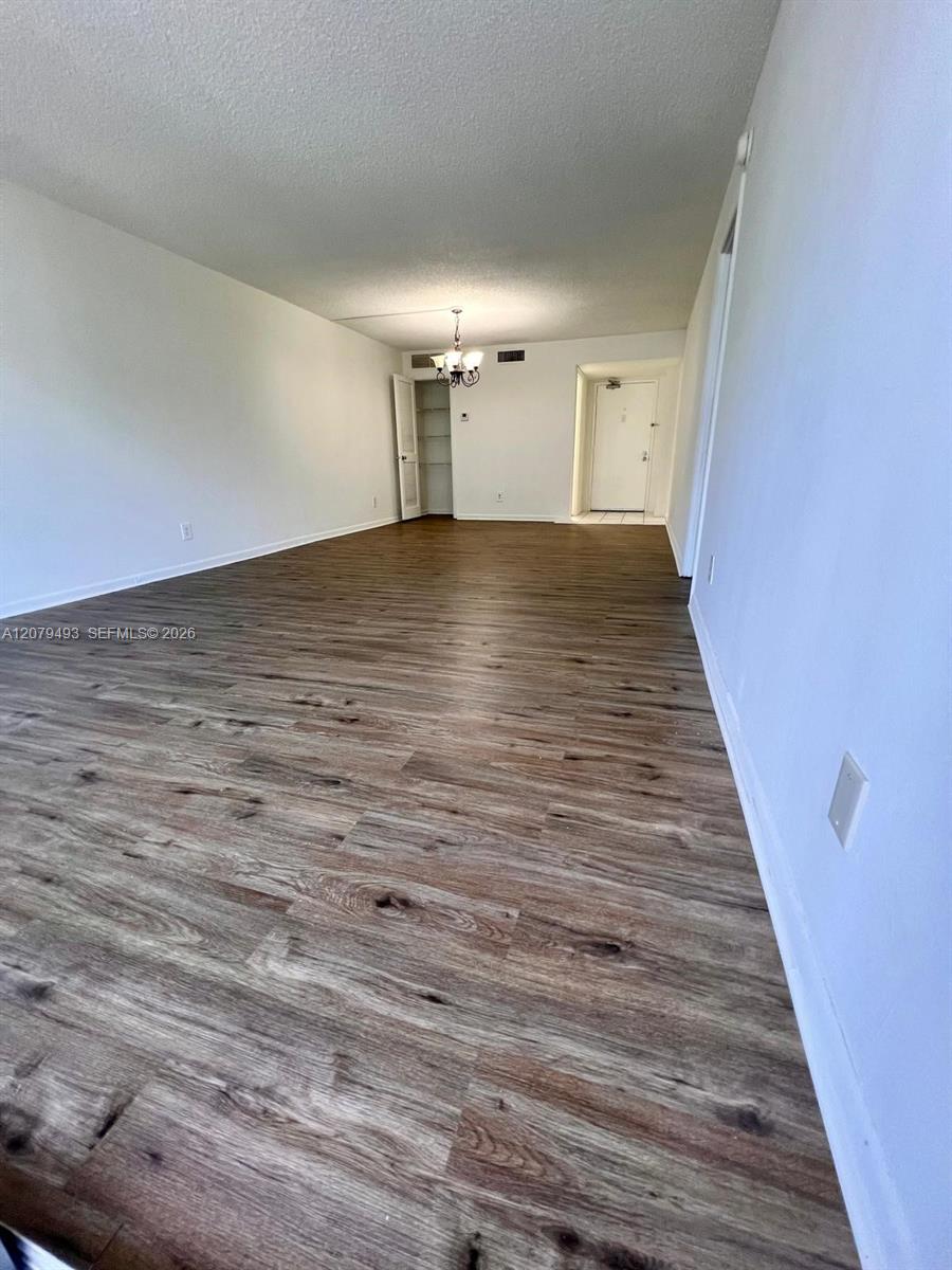 700 NW 214th St # 411 — Photo 4