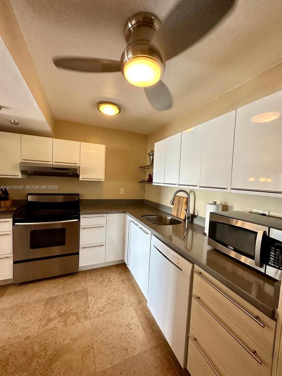 1400 S Ocean Dr # 1008 — Photo 2