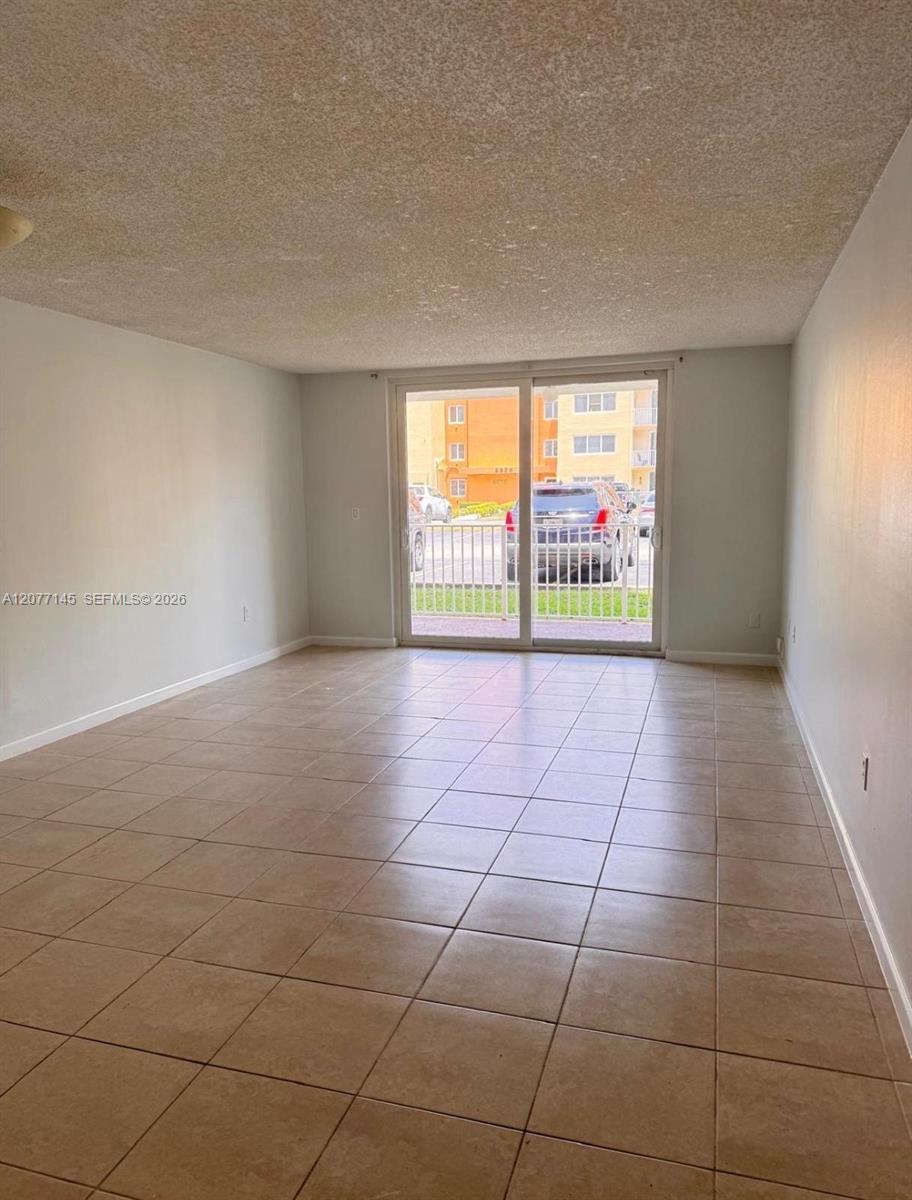 6960 Miami Gardens Dr # 225 — Photo 5