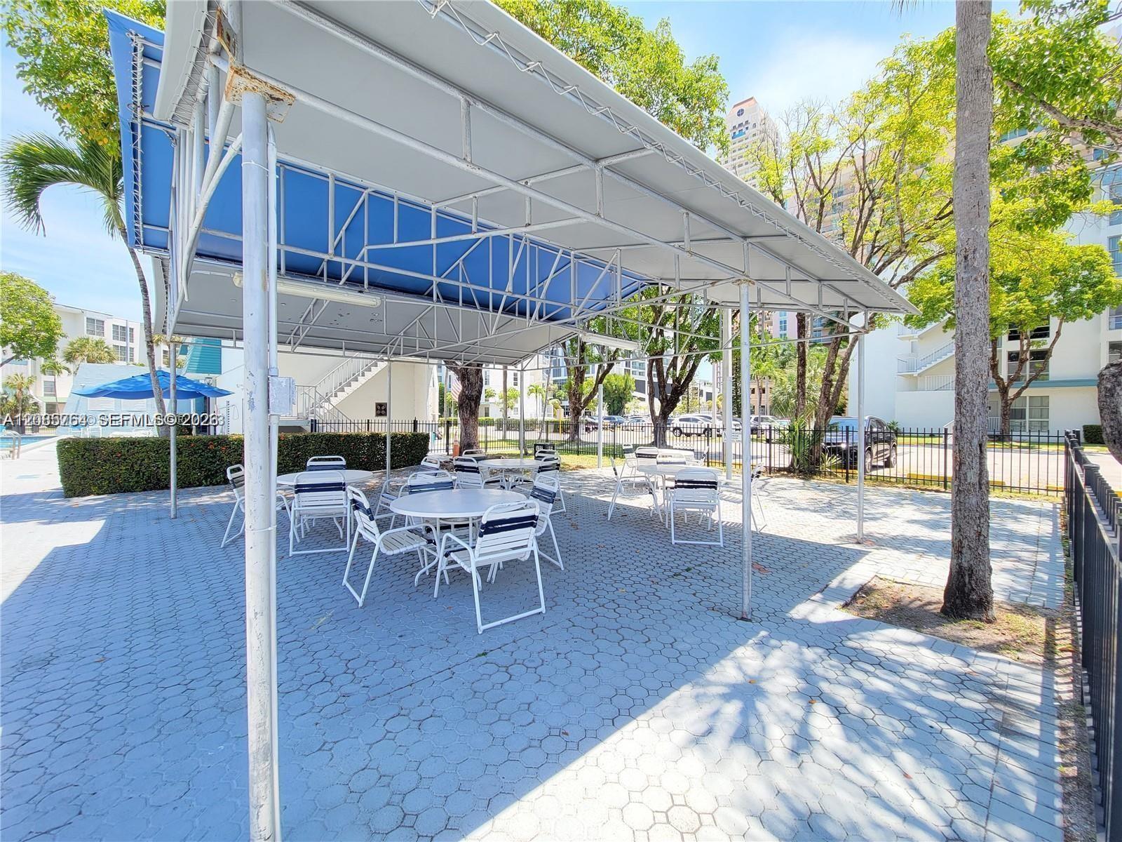 17570 Atlantic Blvd # 118 — Photo 4
