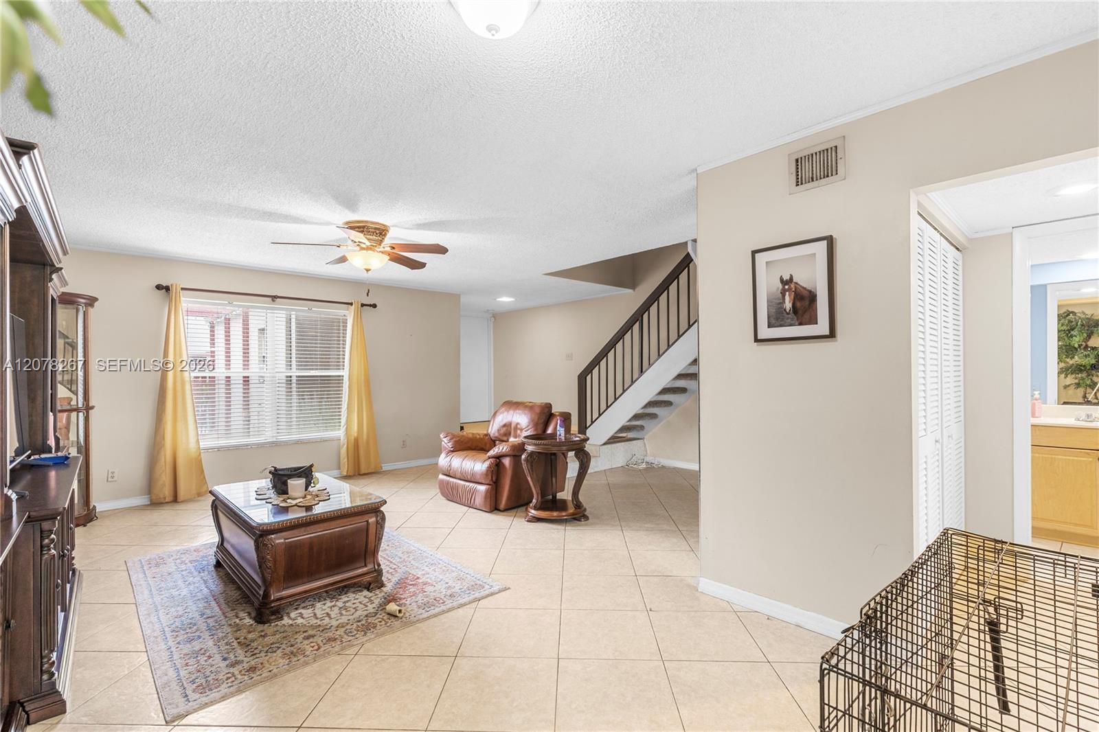 1231 W Fairway Rd — Photo 5