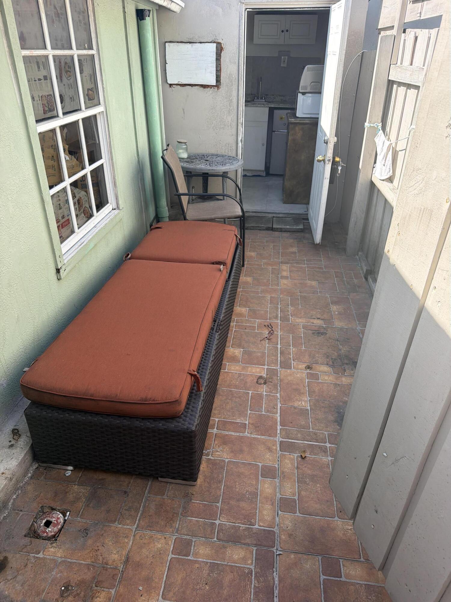 1822 Cleveland Street # c, Hollywood FL 33020