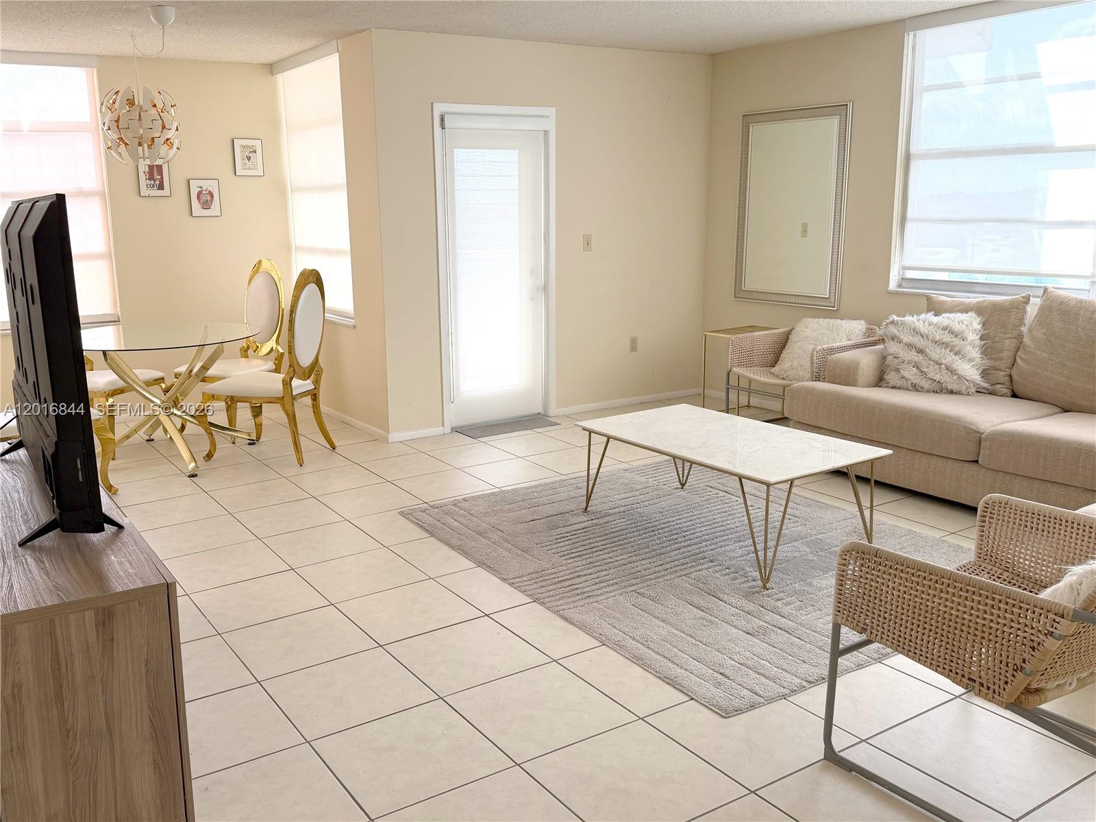 1301 NE Miami Gardens Dr # 626W, Miami FL 33179