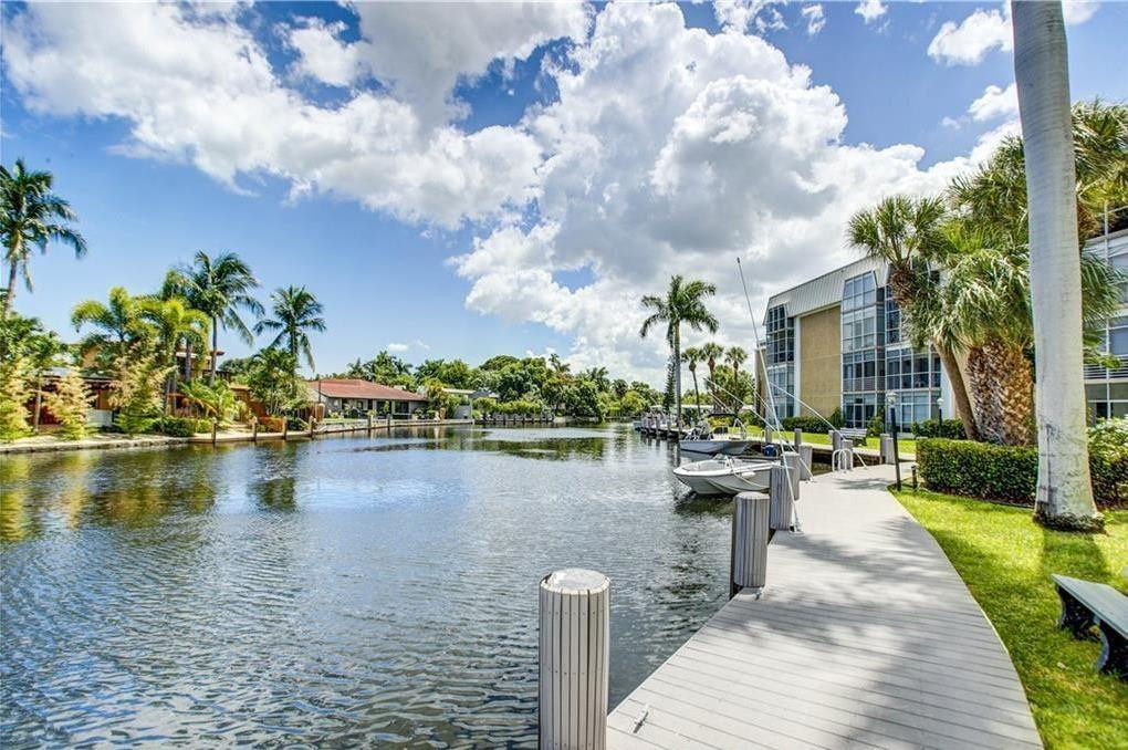 2990 NE 16th Avenue # 301, Oakland Park FL 33334