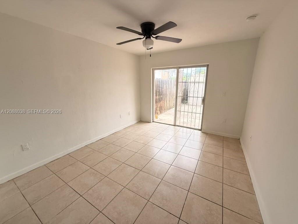 26243 SW 135th Ave — Photo 3