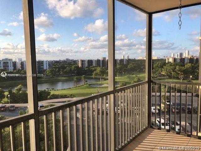 20301 W Country Club Dr # 830, Aventura FL 33180