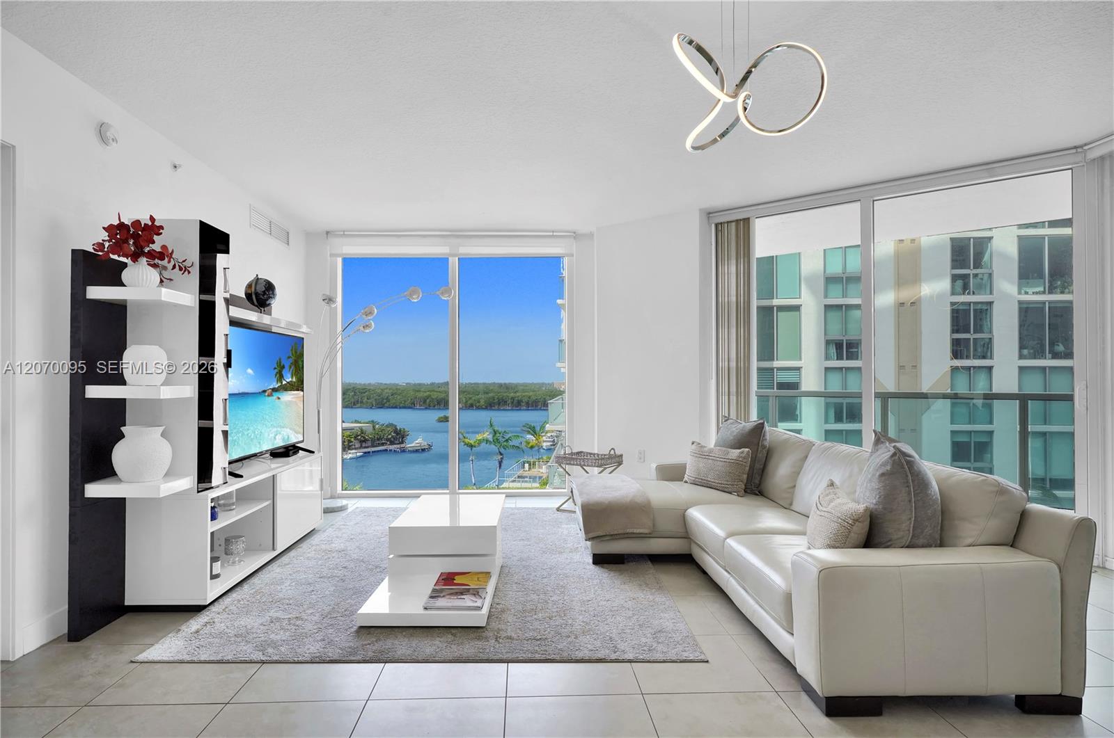 250 Sunny Isles Blvd # 904 View 2