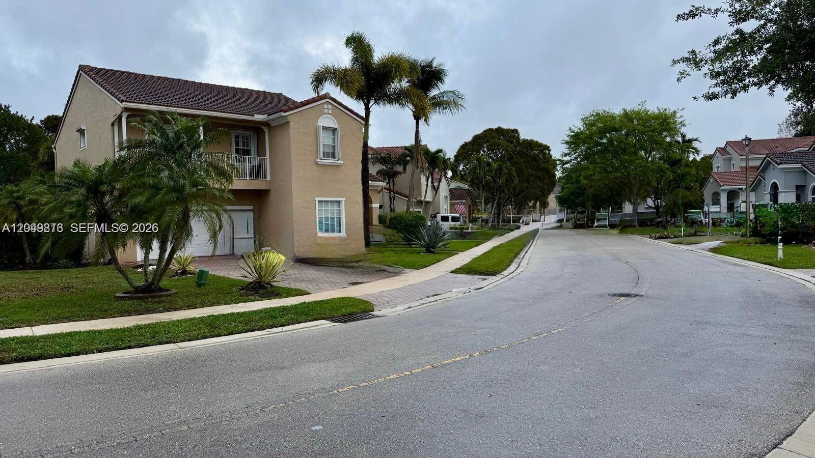12653 NW 7th Ct — Photo 4