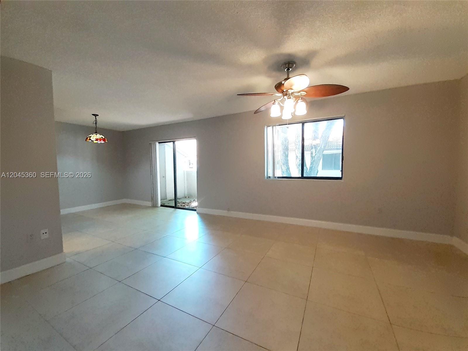 8407 Coral Lake Mnr # 8407 — Photo 3