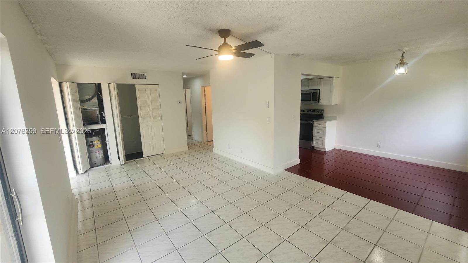 2138 NW 57th Ave # C — Photo 2