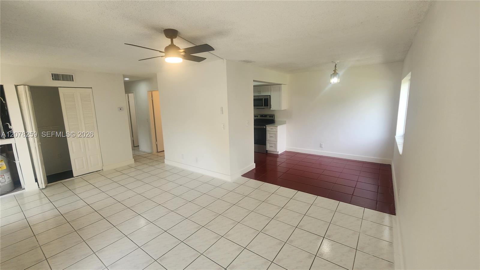 2138 NW 57th Ave # C — Photo 3