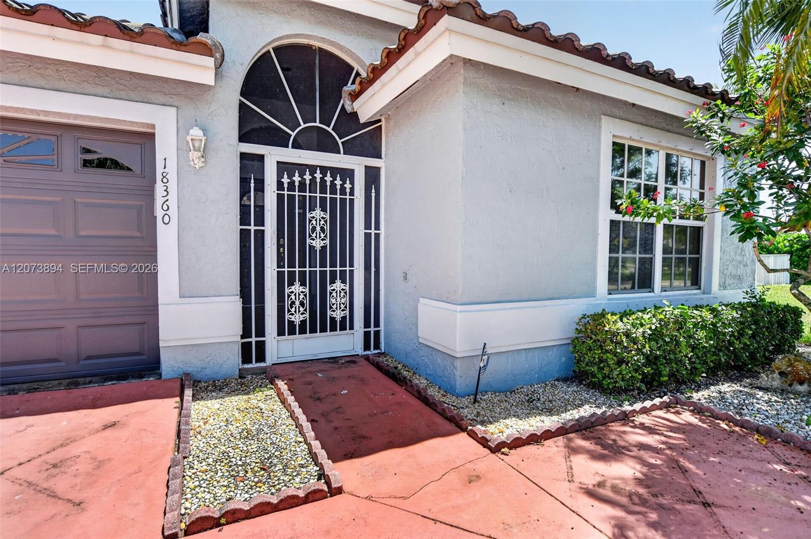 18360 Coral Isles Dr — Photo 4