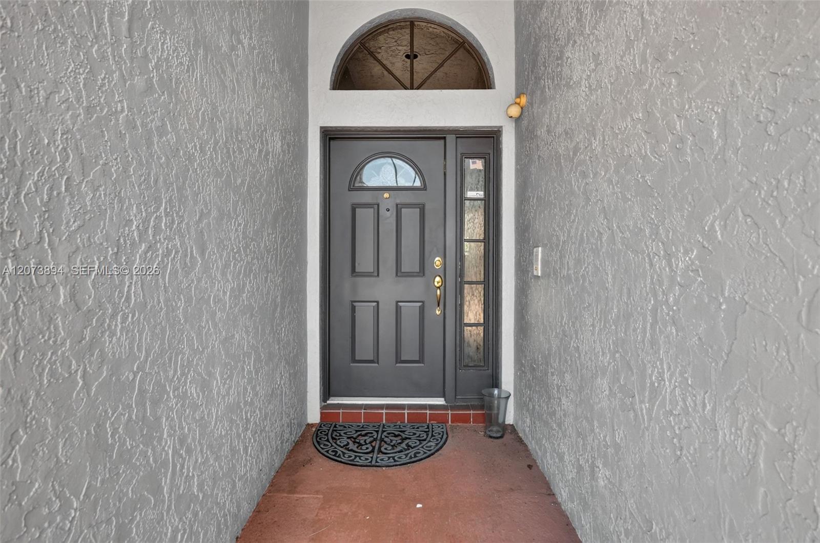 18360 Coral Isles Dr — Photo 5