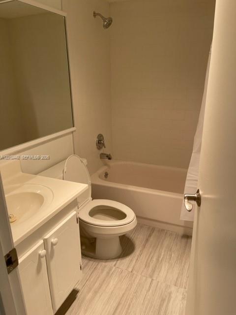 384 Durham L # 384 — Photo 5