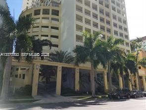 170 SE 14th St # 2006, Miami FL 33131
