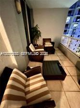 170 SE 14th St # 2006 — Photo 4