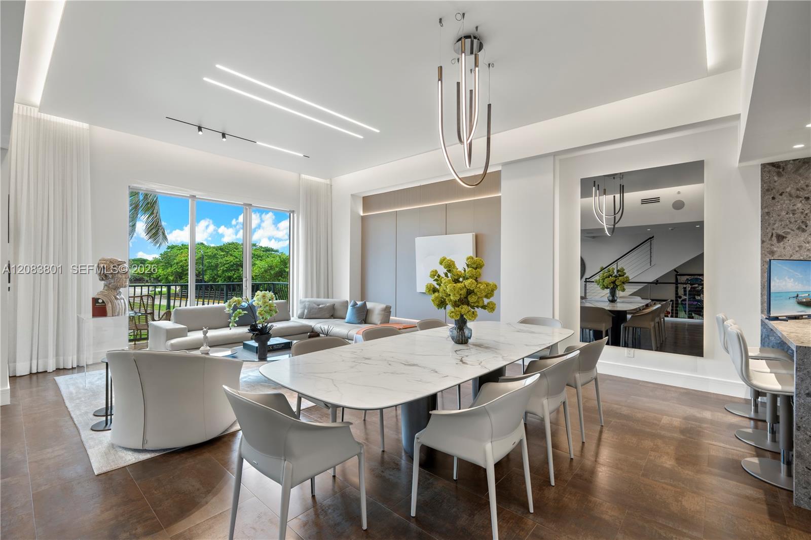3501 N Ocean Dr # V5, Hollywood FL 33019