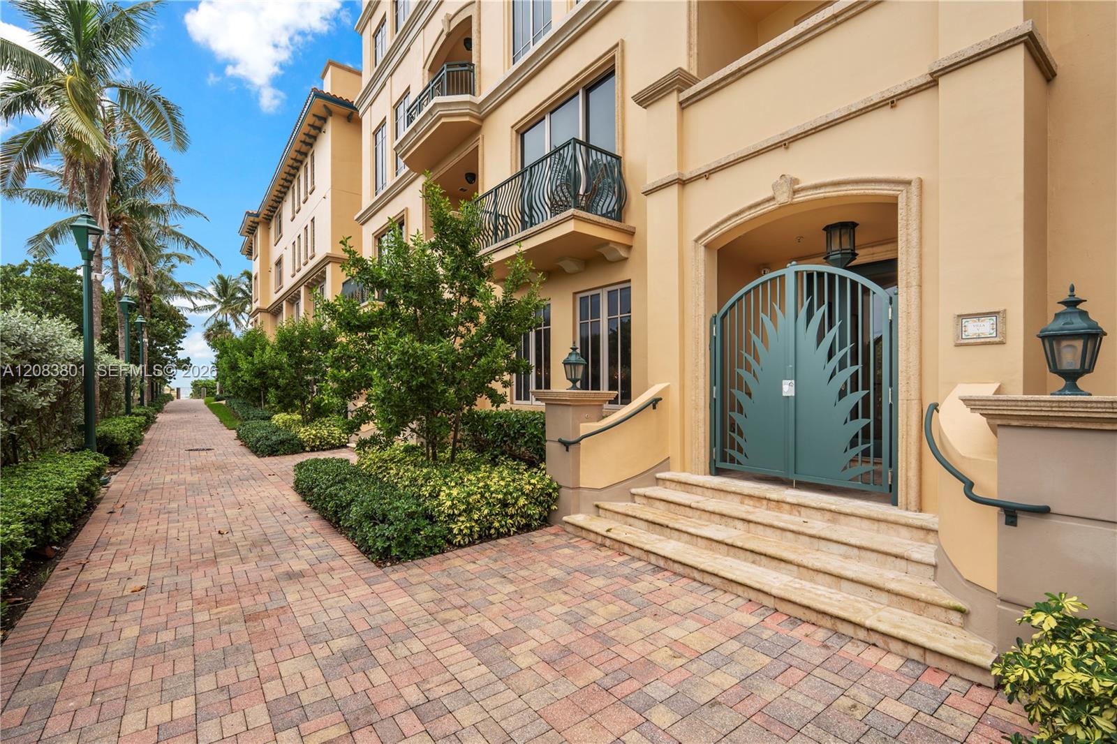 3501 N Ocean Dr # V5 — Photo 3