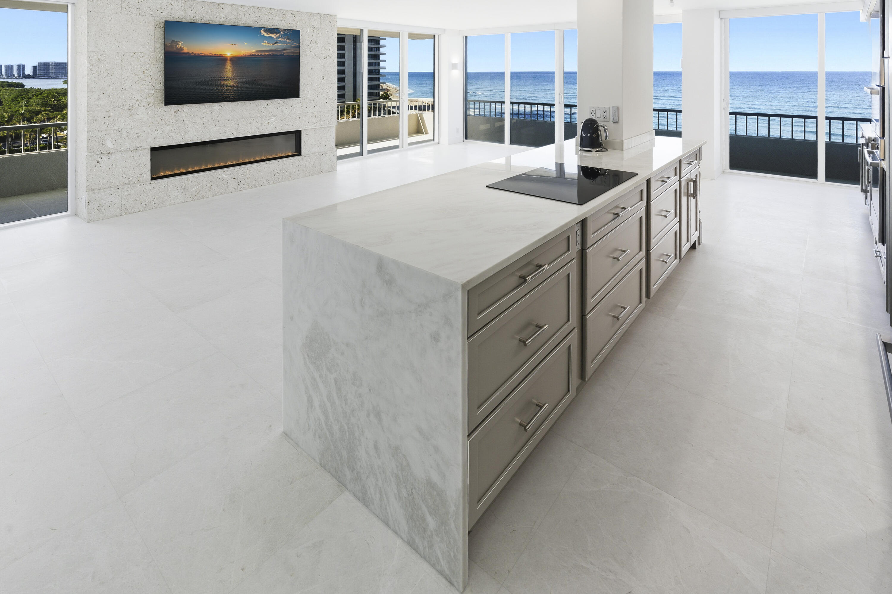 5510 N Ocean Drive # 7c, Singer Island FL 33404