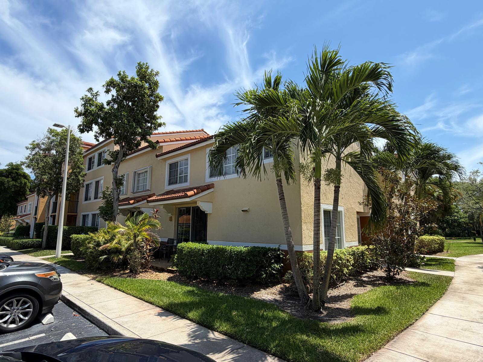 123 YACHT CLUB Way # 111 — Photo 3
