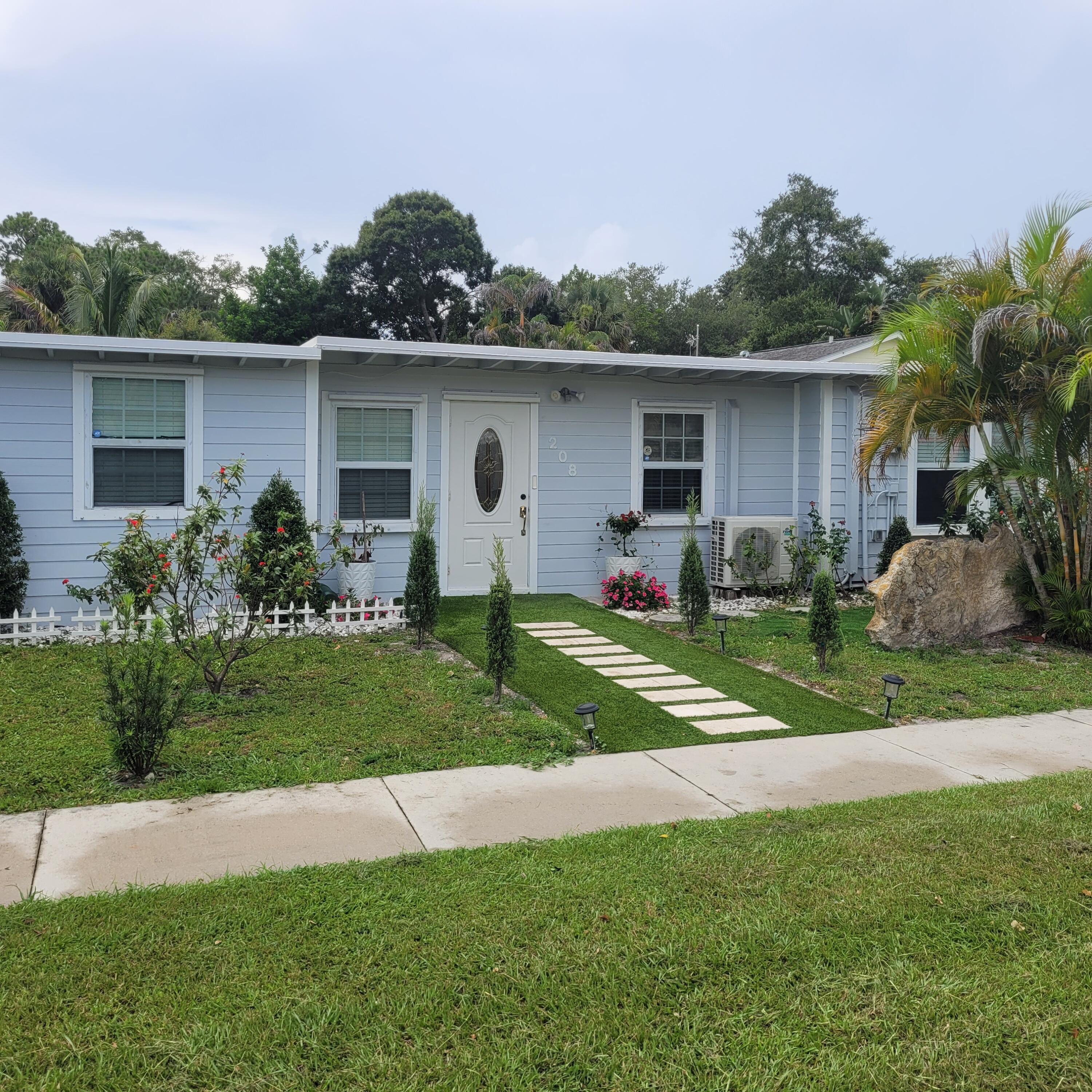 208 Edmund Street, Jupiter FL 33458